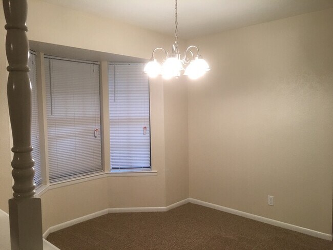 Building Photo - Coming Soon!