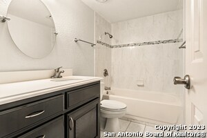 Building Photo - 7701 Wurzbach Rd