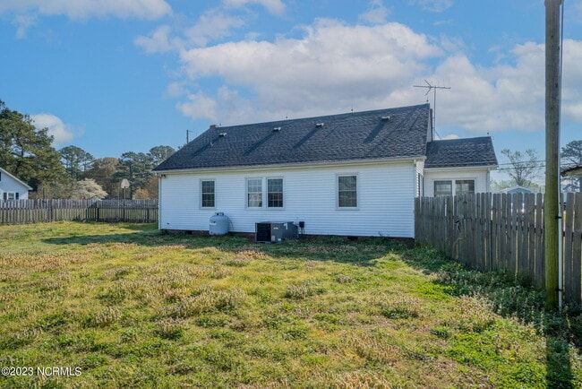 Building Photo - 1687 Morgans Corner Rd