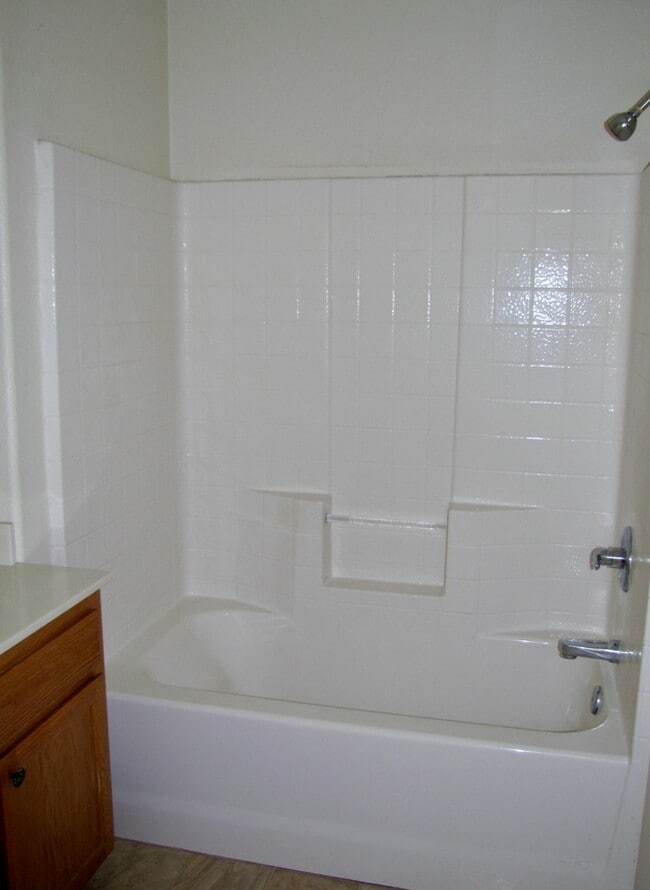 Building Photo - 2BR/2BA, 1024 sq.ft. condo in Sierra Vista, AZ