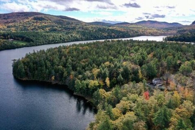 Building Photo - Charming 3BR House on Augur Lake 30 acre private property