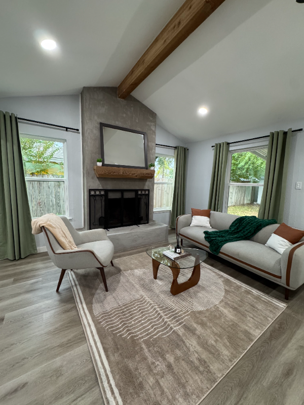 Building Photo - 1501 Sagebrush Dr