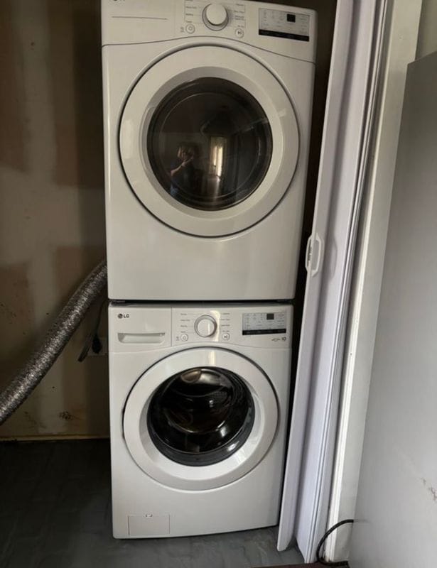 Building Photo - 6063 SW 27th St