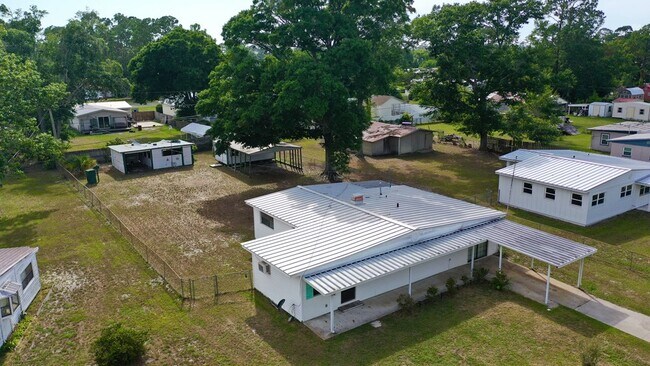 Building Photo - 118 Bellamy Cir