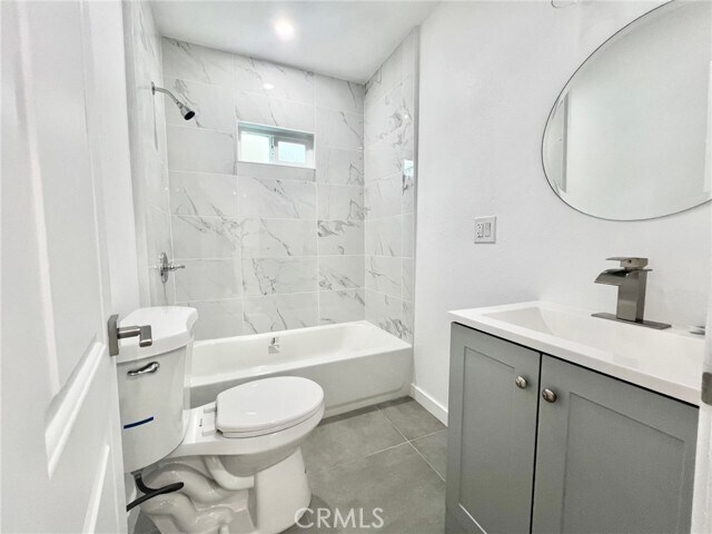 Building Photo - 4243 Zaring St