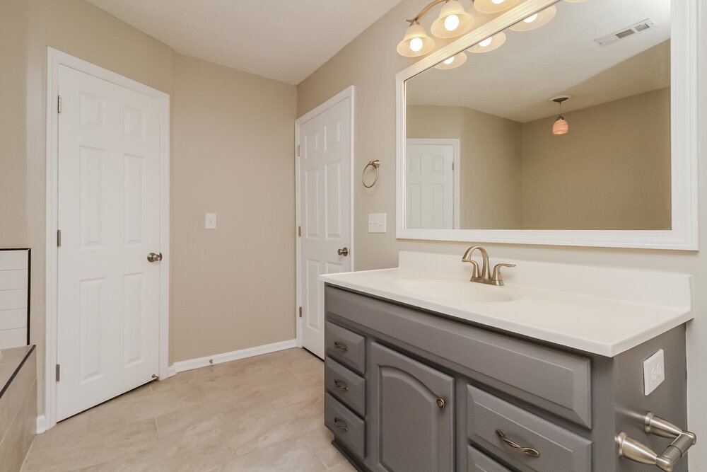 Building Photo - 1414 Westview Dr