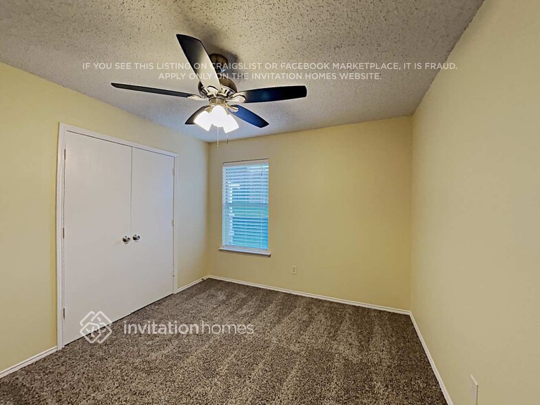 Building Photo - 6316 Fern Meadow Dr