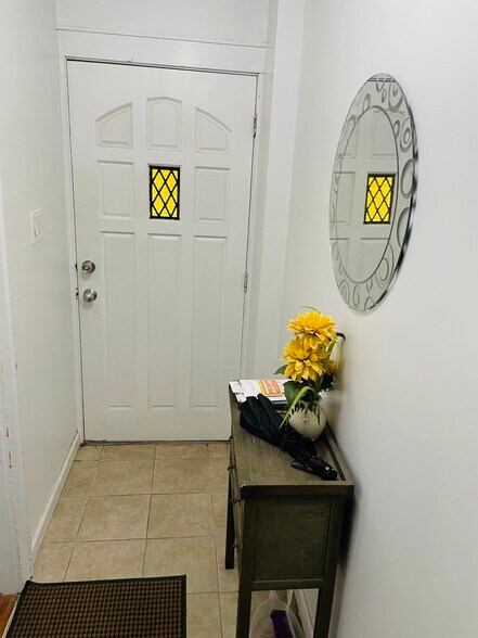 Building Photo - 2126 29th St