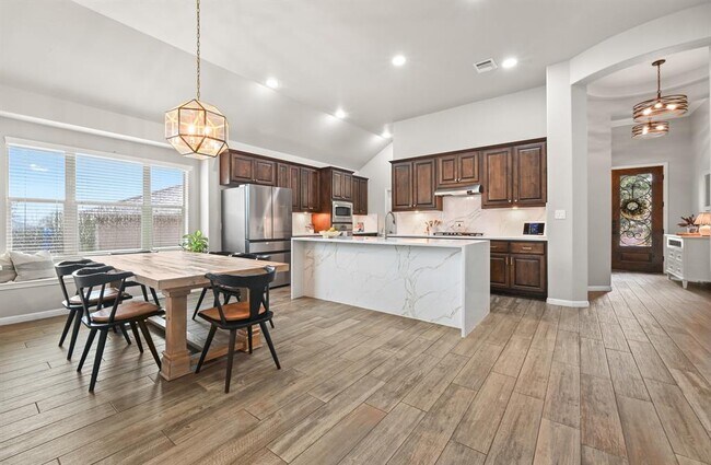 Building Photo - 4325 Tambre Bend