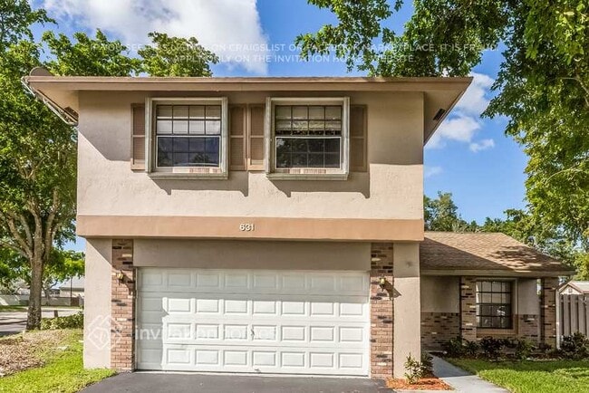 Building Photo - 631 Mulberry Ln