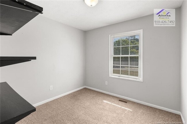 Building Photo - 818 Grambling Ct
