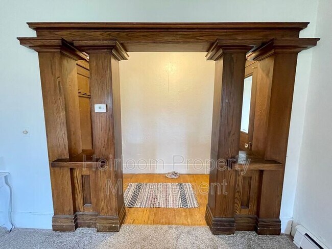 Building Photo - 5348 London Rd