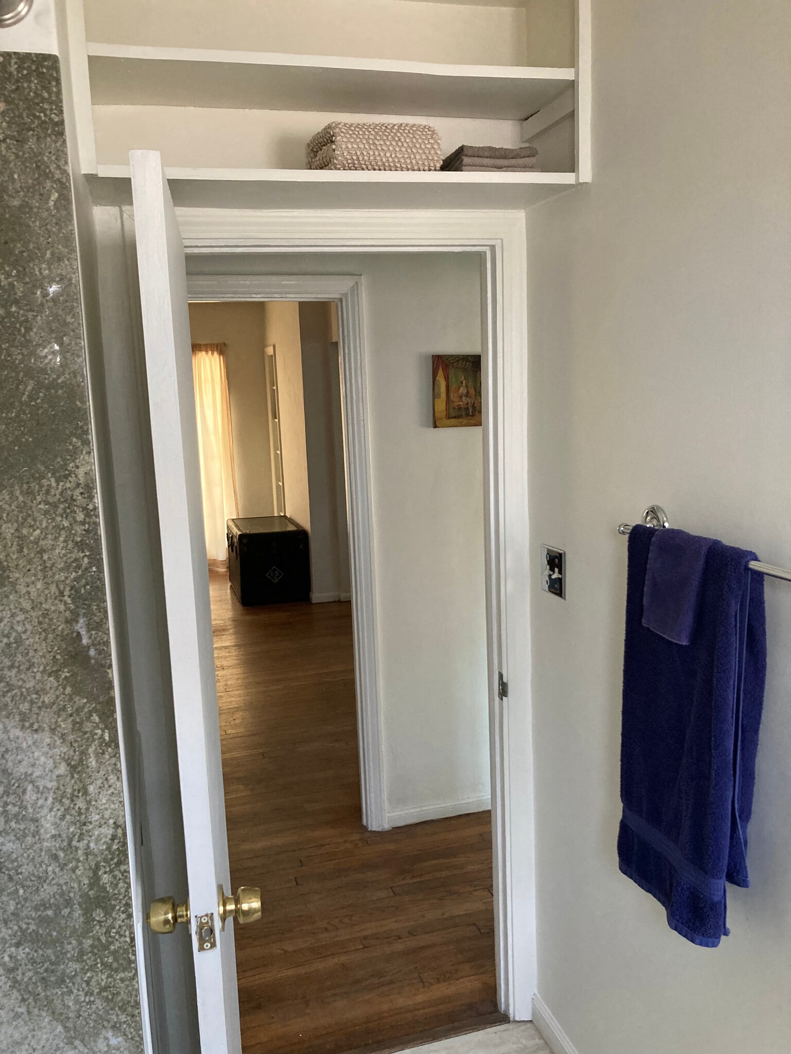 Bath Hall - 832 Manzanita Ave