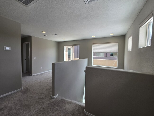 Building Photo - 5331 Chicoma