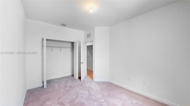 Building Photo - 11961 SW 245 Ter