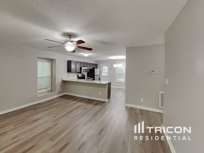 Building Photo - 1413 Amber Acres Ln