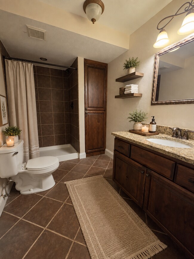 Building Photo - 12240 Lazy H Way