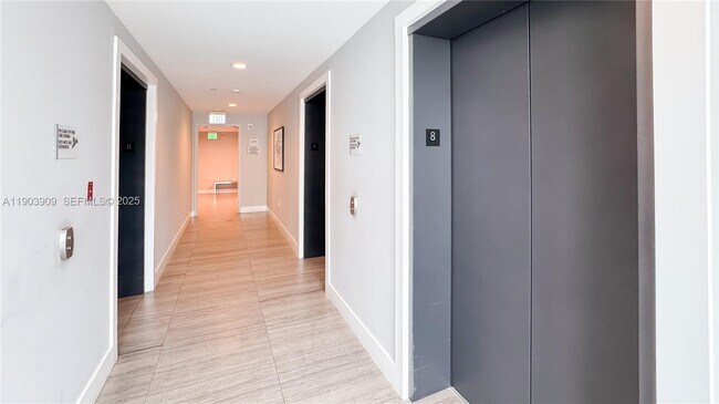 Building Photo - 140 S Dixie Hwy