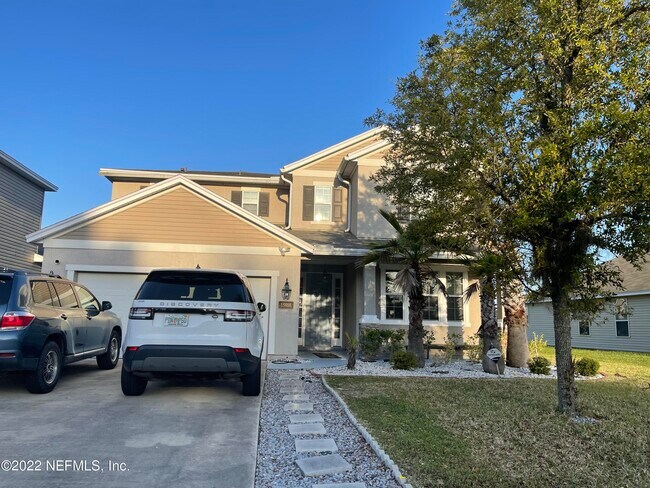 Building Photo - 15888 Lexington Park Blvd
