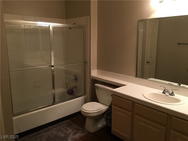 Building Photo - 5250 S Rainbow Blvd