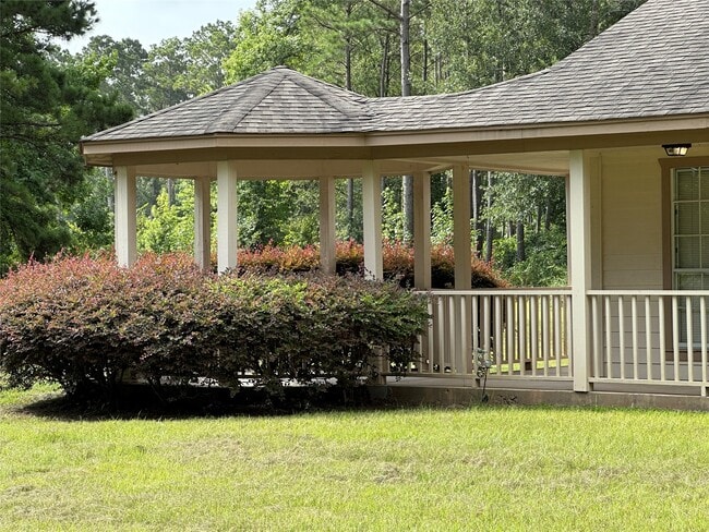 Building Photo - 33615 Dobbin-Huffsmith Rd