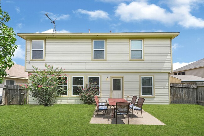 Building Photo - 15826 Sheldon Ridge Way