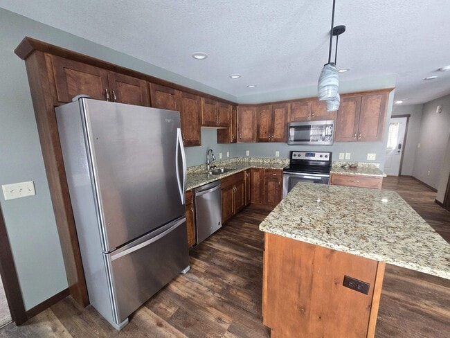 Building Photo - 1934 W 6th St