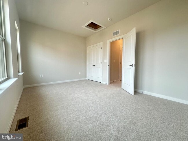 Building Photo - 13744 Cobble Lp