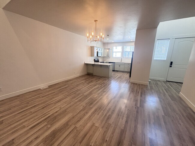 Building Photo - 3985 W 1960 N