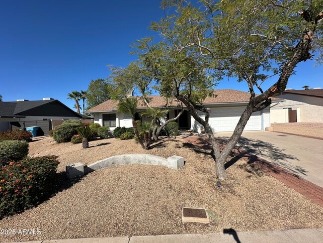 Building Photo - 6228 E Nisbet Rd