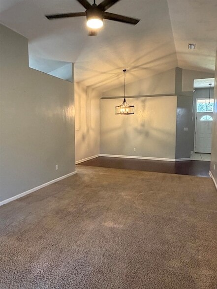 Building Photo - 4904 Park View Ct