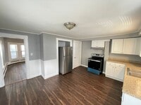 Building Photo - 114 S Jewett St