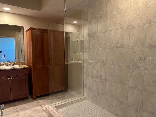 Building Photo - 606 Wells Ct