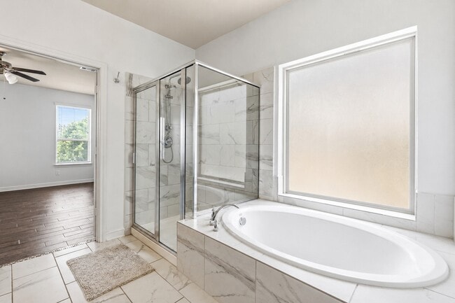 Building Photo - 10126 N Whimbrel Cir