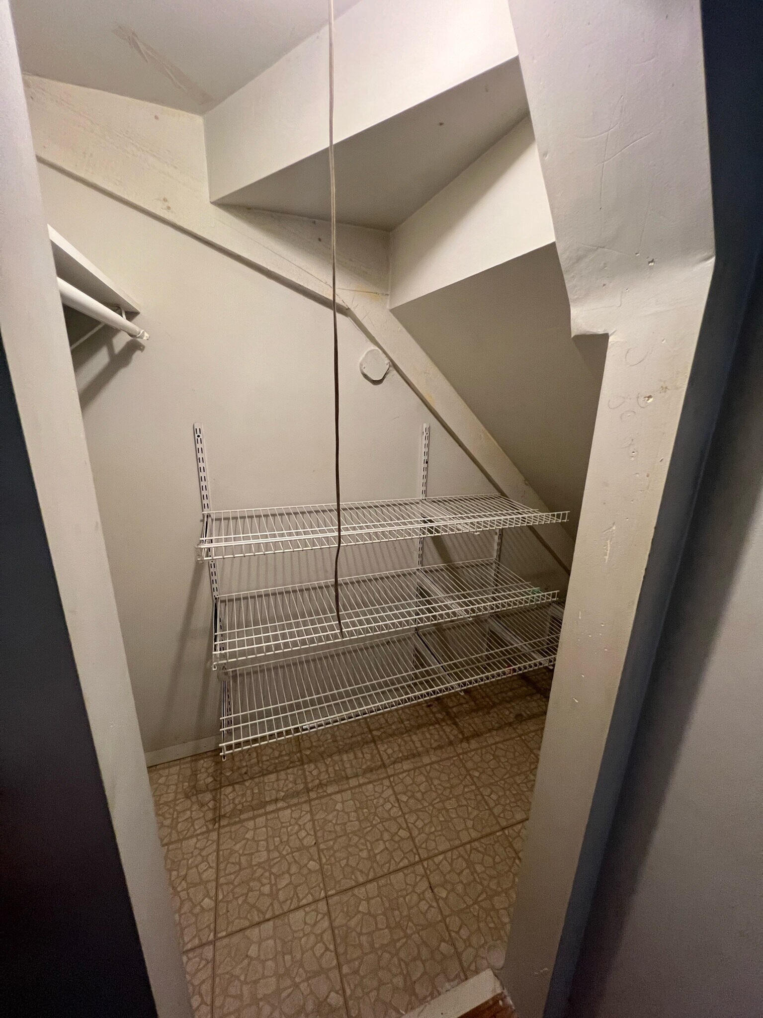 Building Photo - 1202 E Ardyce Ln