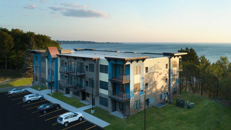 The Residences at Harbor Vista Marquette, MI Apartment Finder