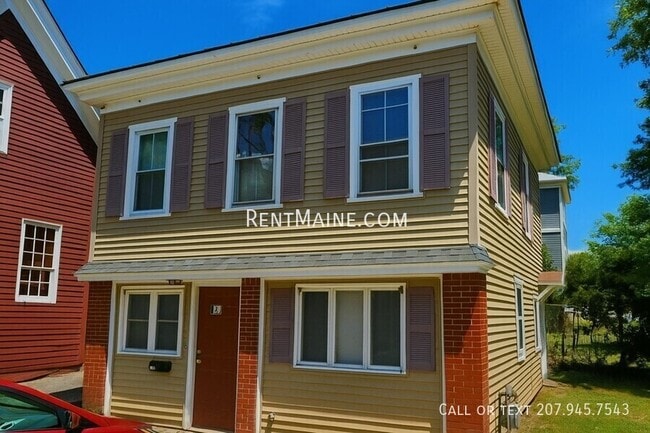 Building Photo - 17.5 Hudson St