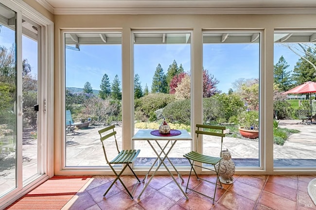 Building Photo - 7556 Oak Leaf Dr