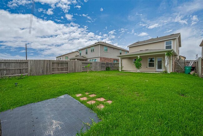 Building Photo - 25406 Cheshire Knoll St