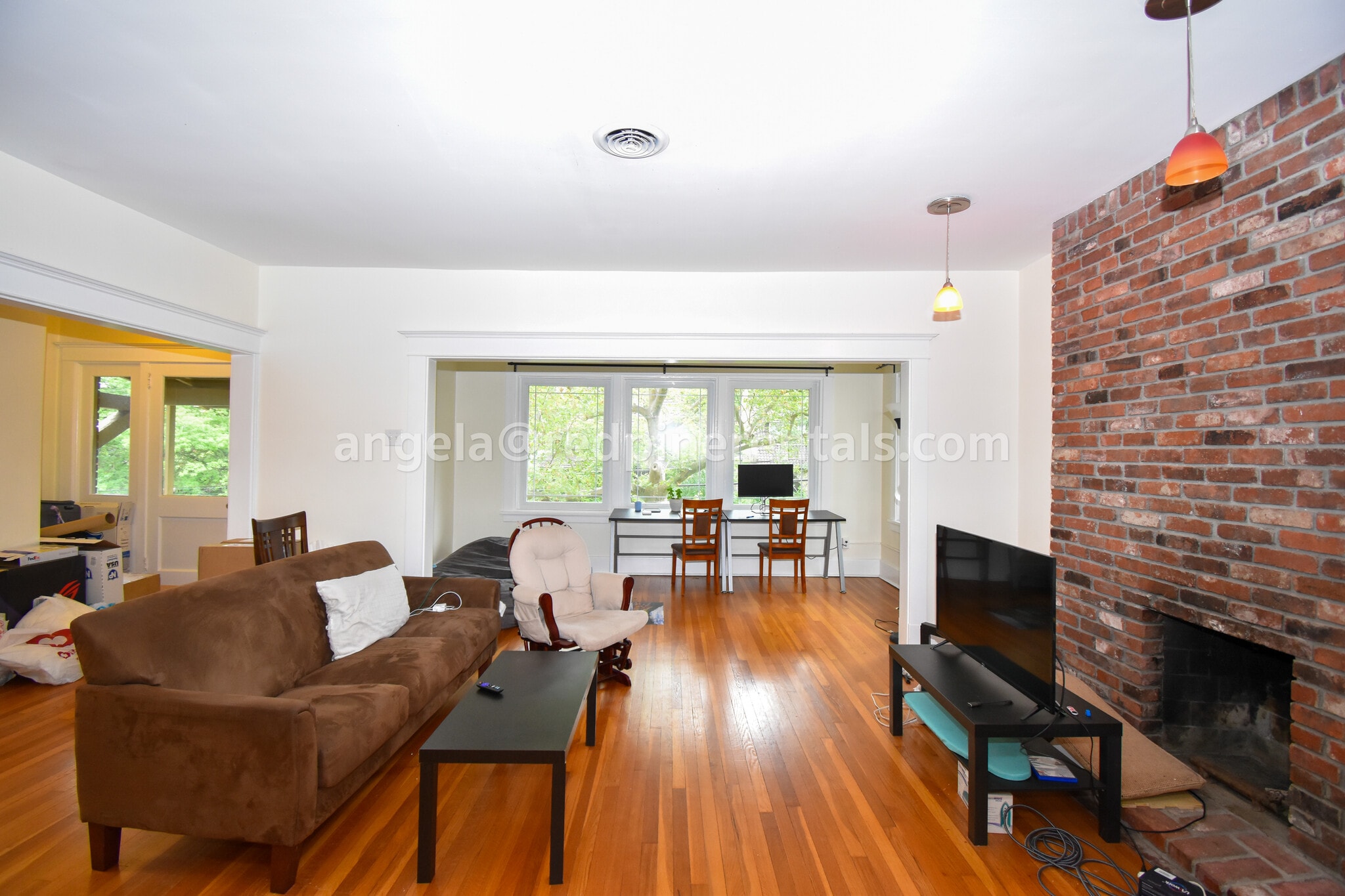 Building Photo - 5728 Solway St