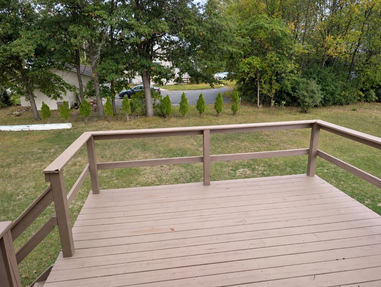 Back Deck - 1910 Tamarack St