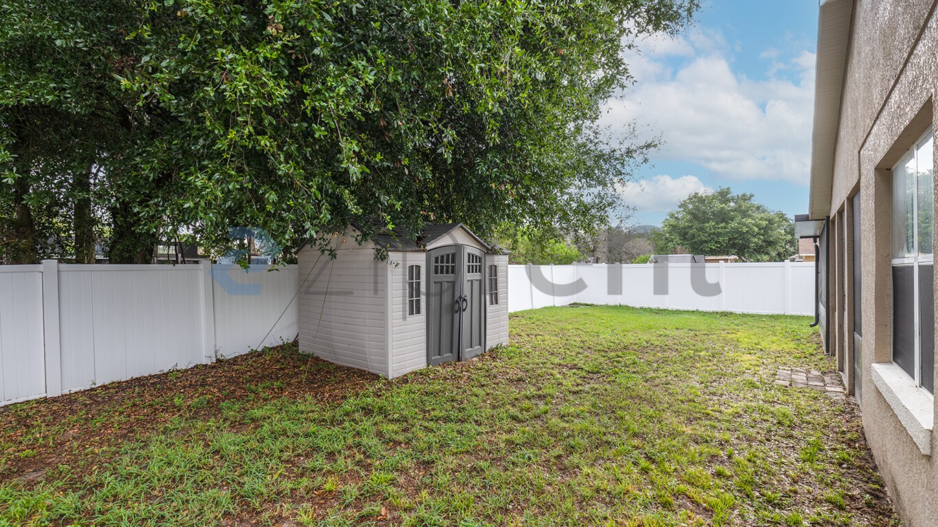 Building Photo - Unit
