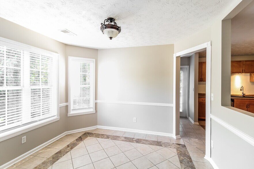 Building Photo - 109 Finnigan Dr