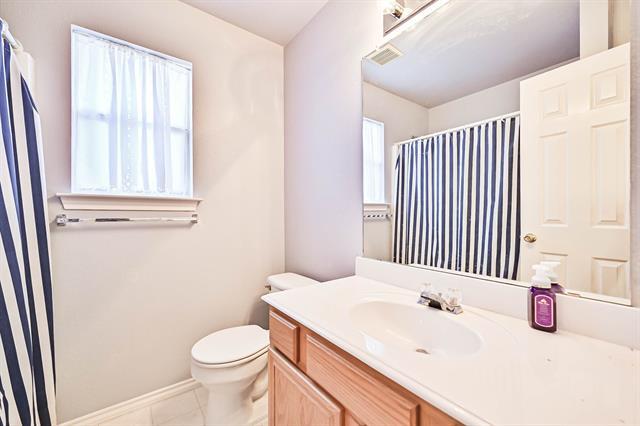 Building Photo - 415 Preston Dr