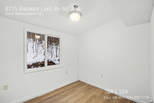 Building Photo - 8735 Brower Lake Rd NE