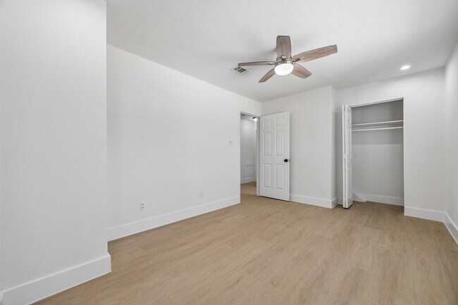 Building Photo - 20806 Westgreen Ct