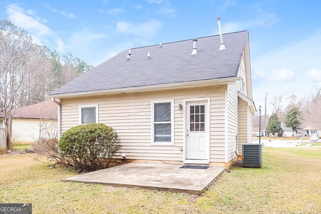 Building Photo - 705 Addy Cove