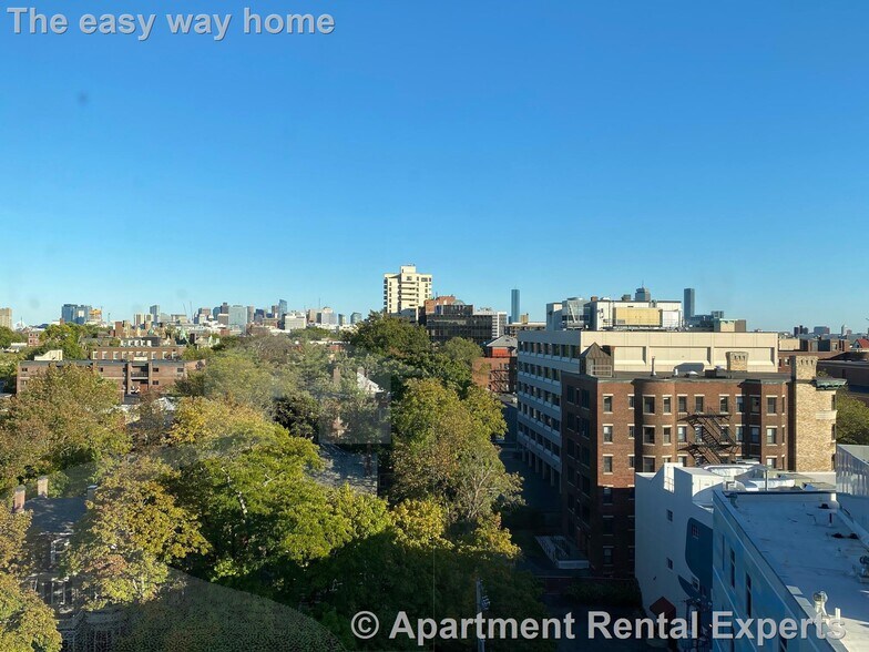 Building Photo - 1105 Massachusetts Ave