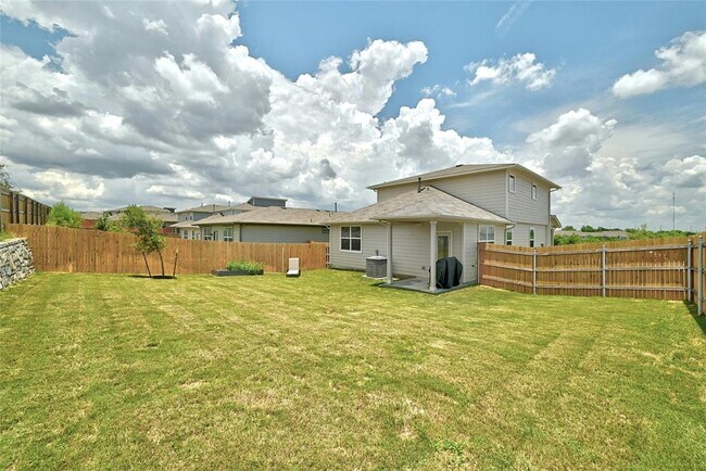 Building Photo - 8133 Linnie Ln