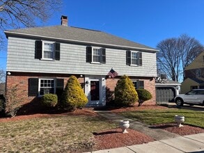 Building Photo - 101 Richmond Rd